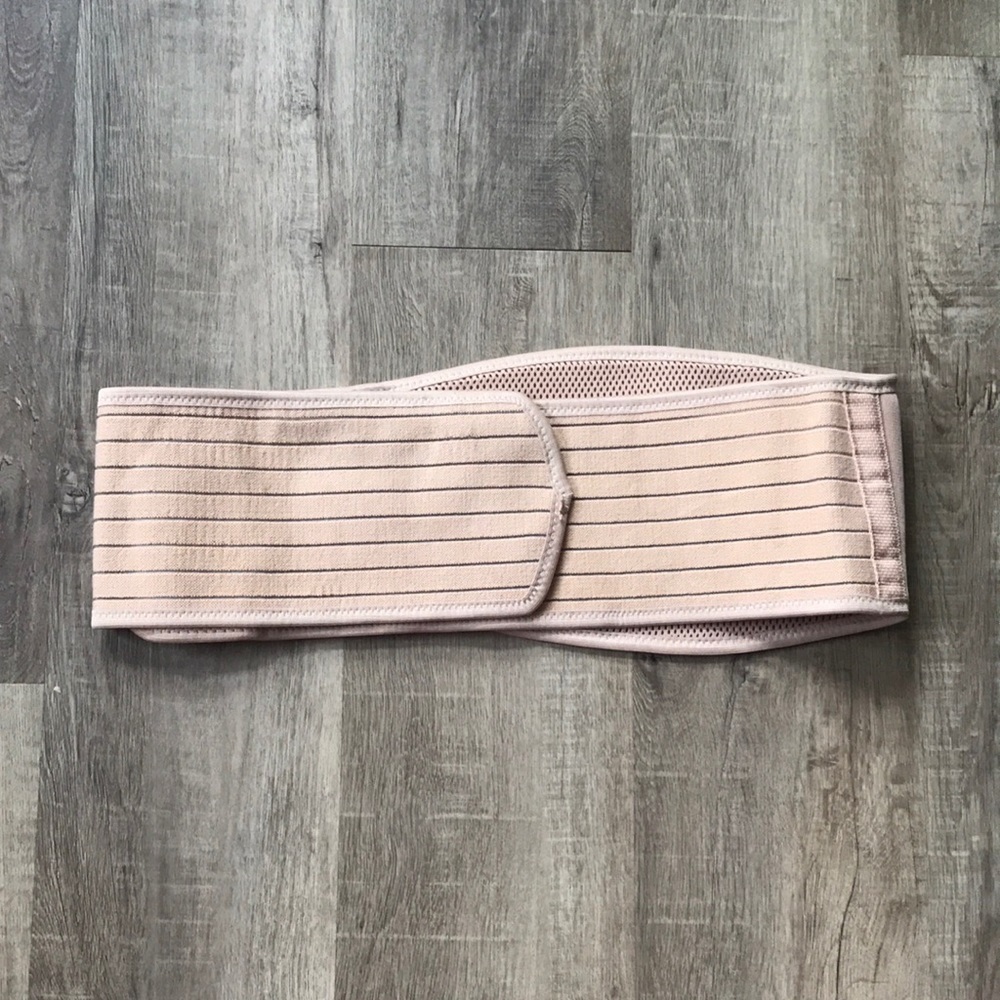 *FREE with purchase! Belly band for pregnancy
